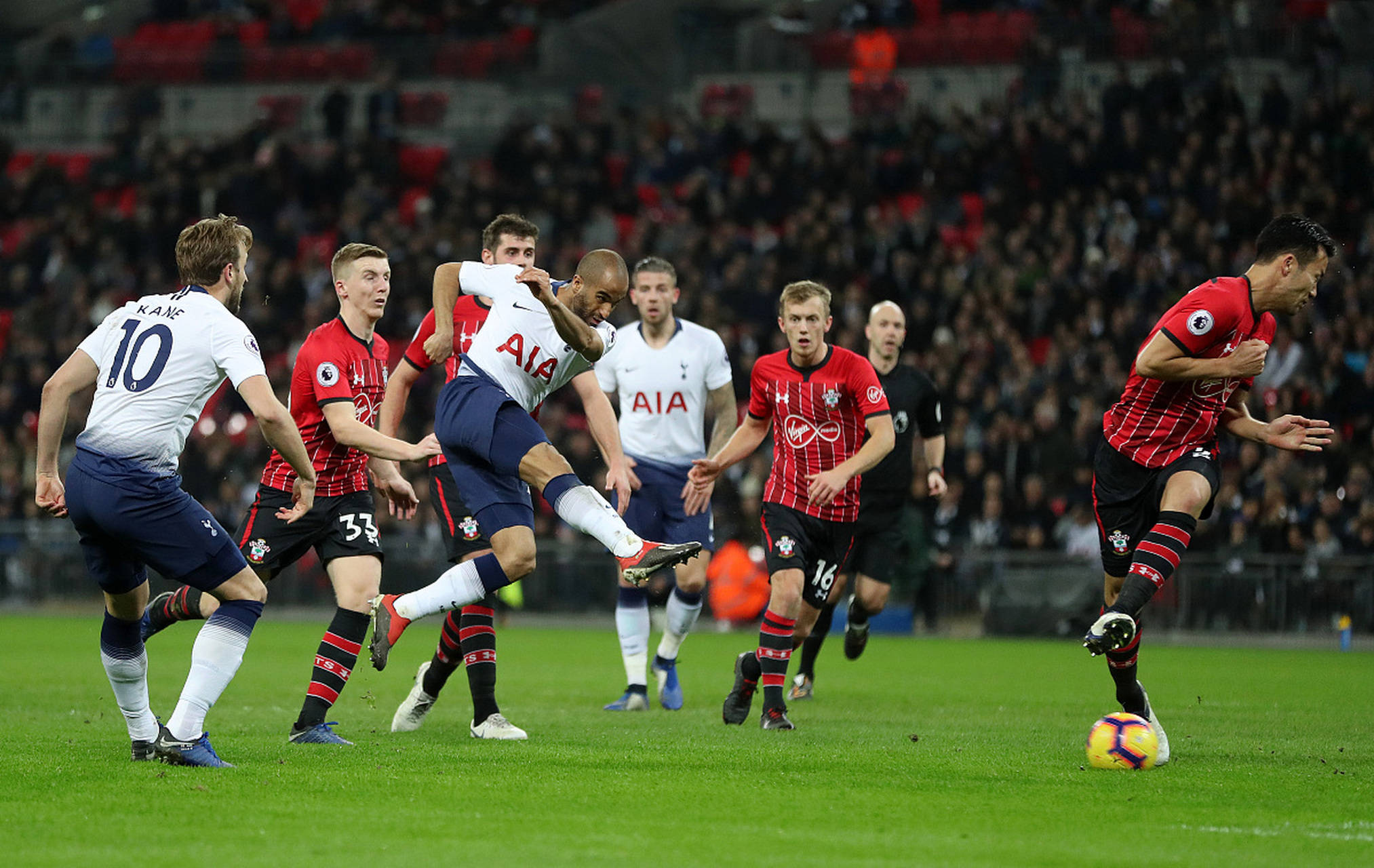 年轻球员带 年轻球员带